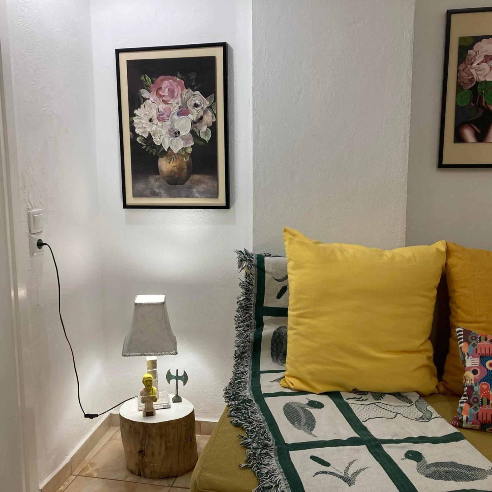 Lucky Suites (Adults Only) 罗希姆诺 外观 照片